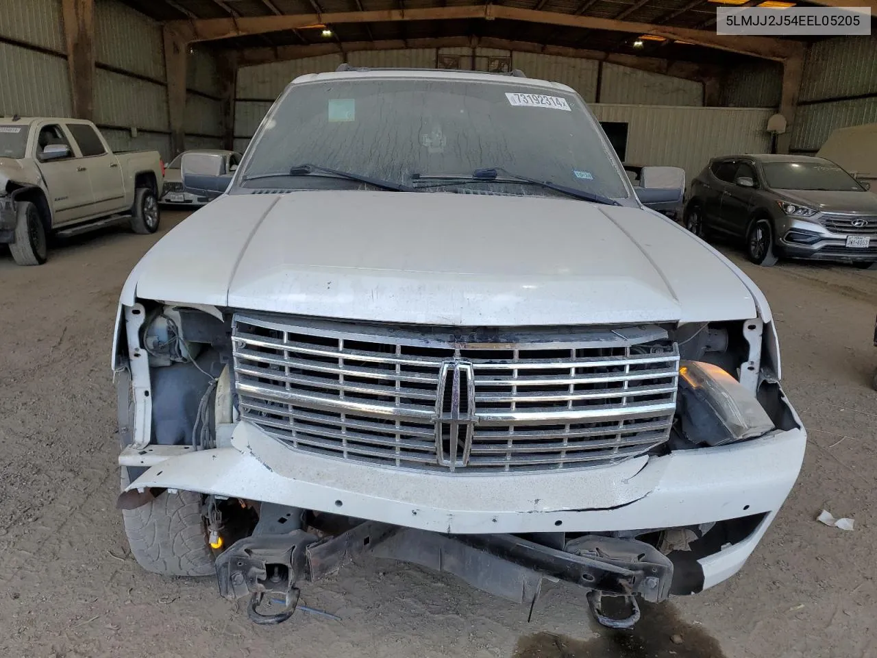 5LMJJ2J54EEL05205 2014 Lincoln Navigator