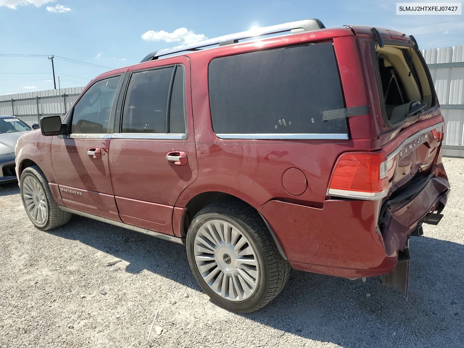 5LMJJ2HTXFEJ07427 2015 Lincoln Navigator