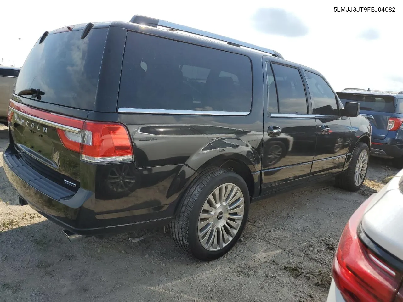 2015 Lincoln Navigator L VIN: 5LMJJ3JT9FEJ04082 Lot: 76187254