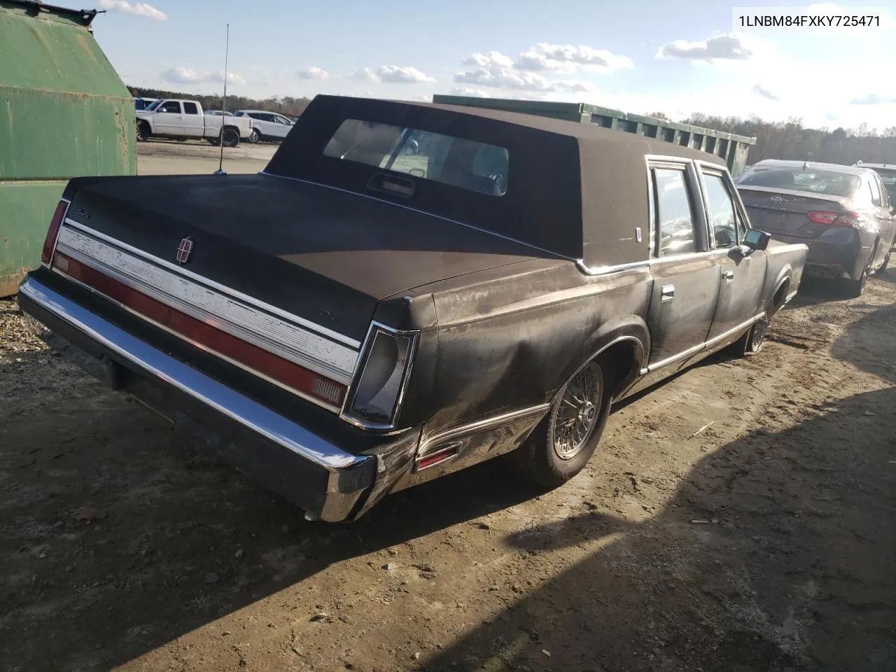 1989 Lincoln Town Car Signature Special VIN: 1LNBM84FXKY725471 Lot: 78778774