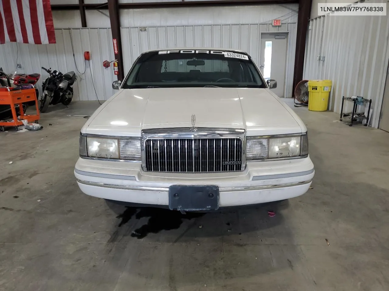 1993 Lincoln Town Car Cartier VIN: 1LNLM83W7PY768338 Lot: 63324824