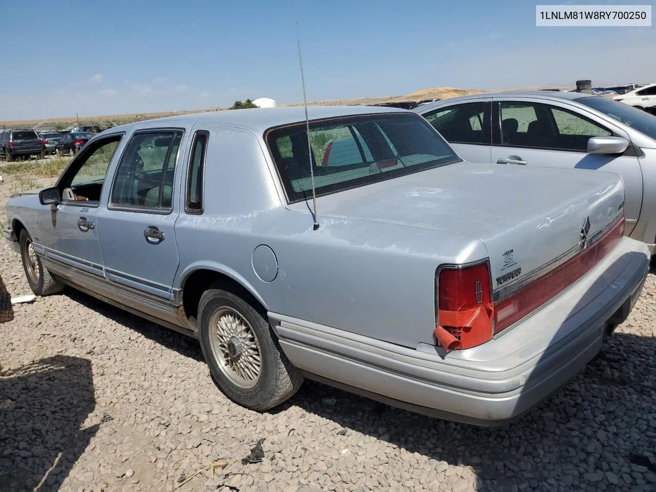 1994 Lincoln Town Car Executive VIN: 1LNLM81W8RY700250 Lot: 65953514