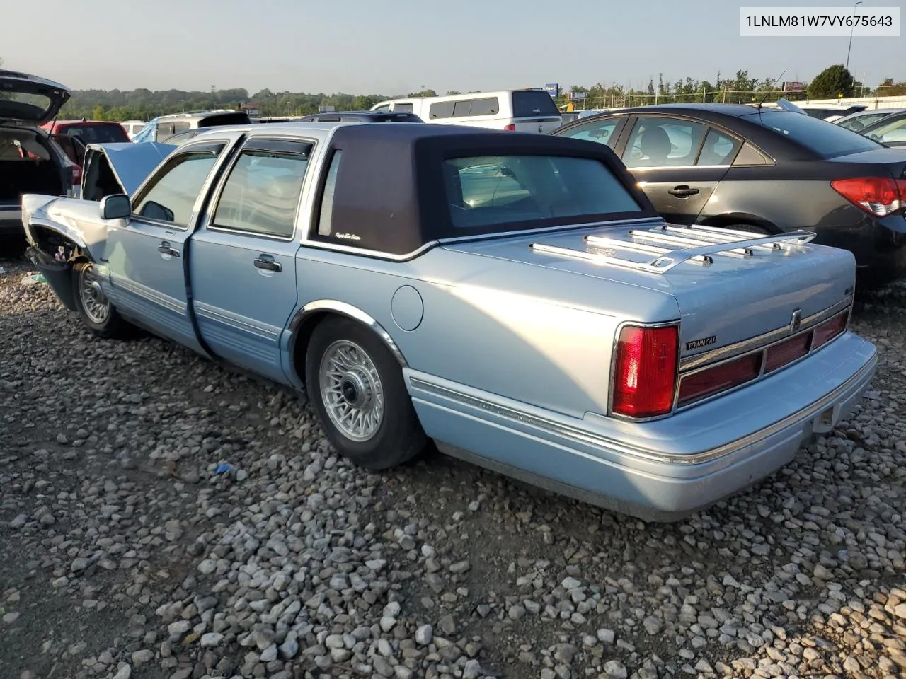 1LNLM81W7VY675643 1997 Lincoln Town Car Executive