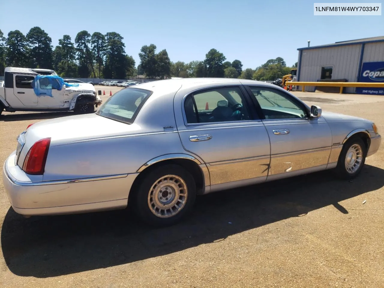 1LNFM81W4WY703347 1998 Lincoln Town Car Executive