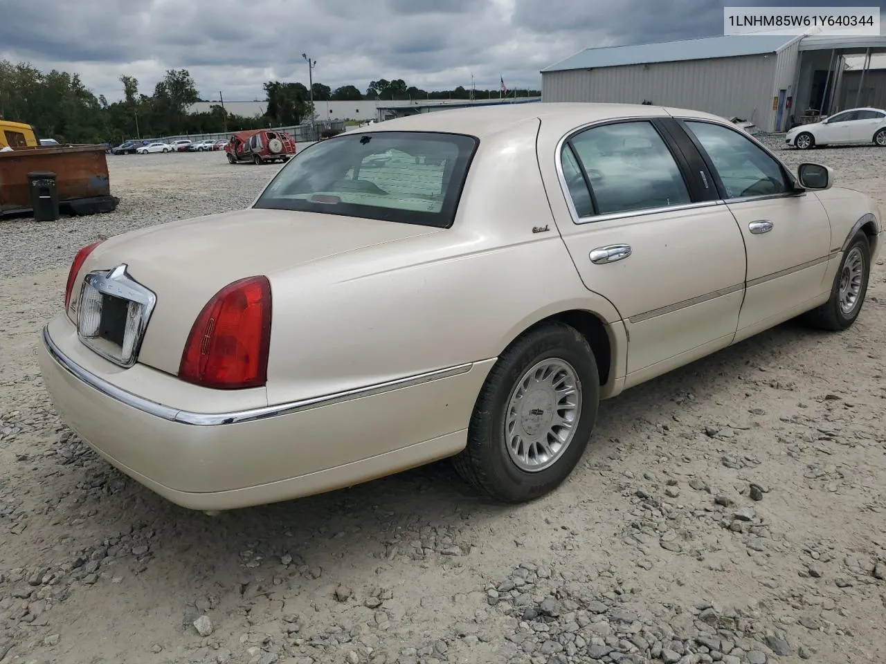 2001 Lincoln Town Car Cartier L VIN: 1LNHM85W61Y640344 Lot: 74755564