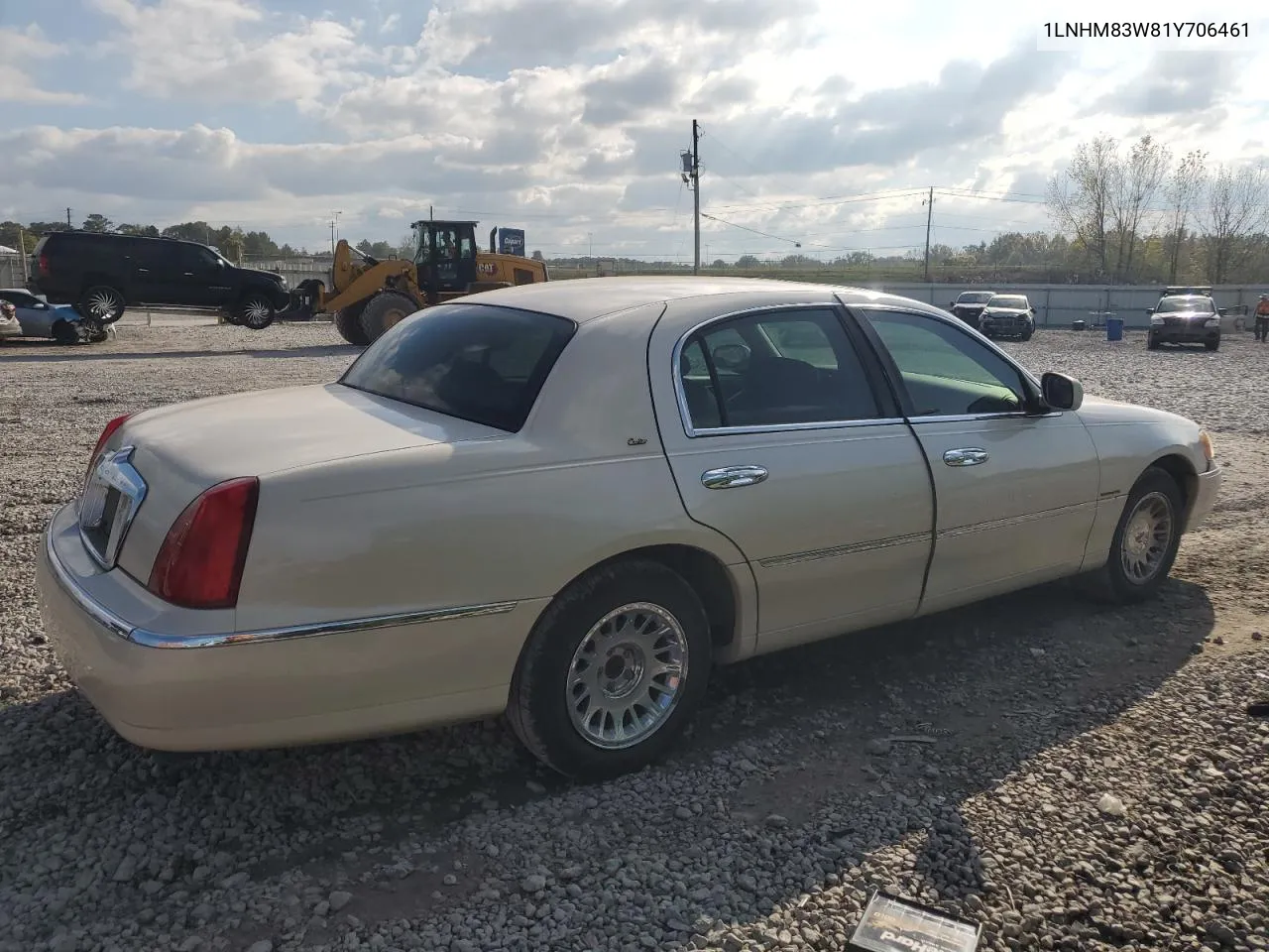 2001 Lincoln Town Car Cartier VIN: 1LNHM83W81Y706461 Lot: 80013044