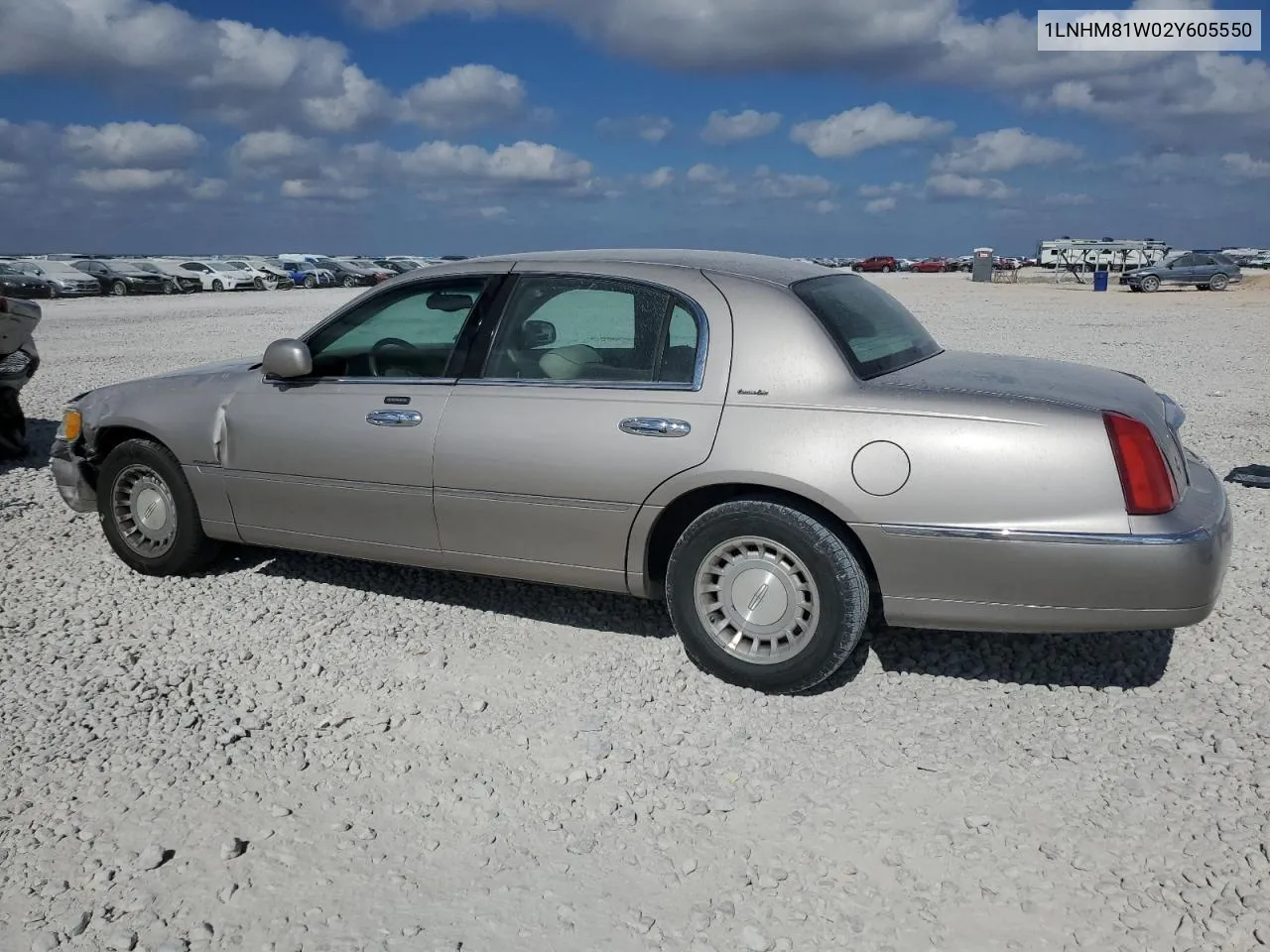 2002 Lincoln Town Car Executive VIN: 1LNHM81W02Y605550 Lot: 77754154