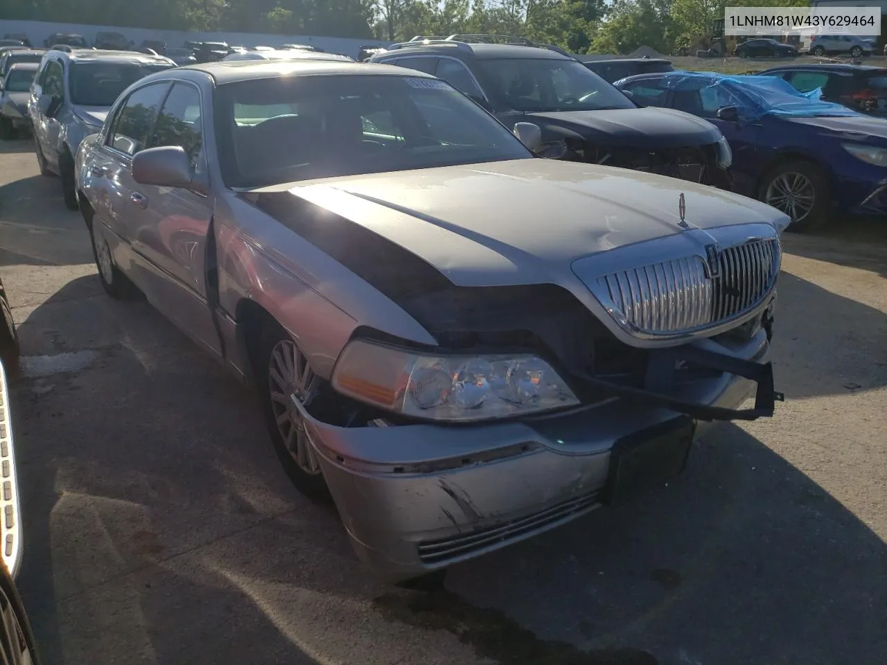 1LNHM81W43Y629464 2003 Lincoln Town Car Executive