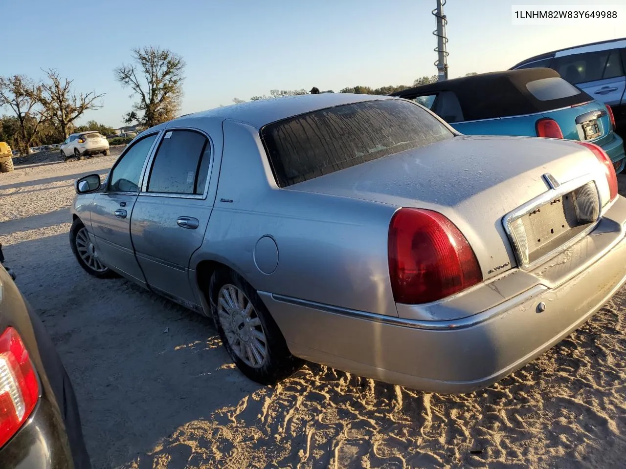 2003 Lincoln Town Car Signature VIN: 1LNHM82W83Y649988 Lot: 75119914