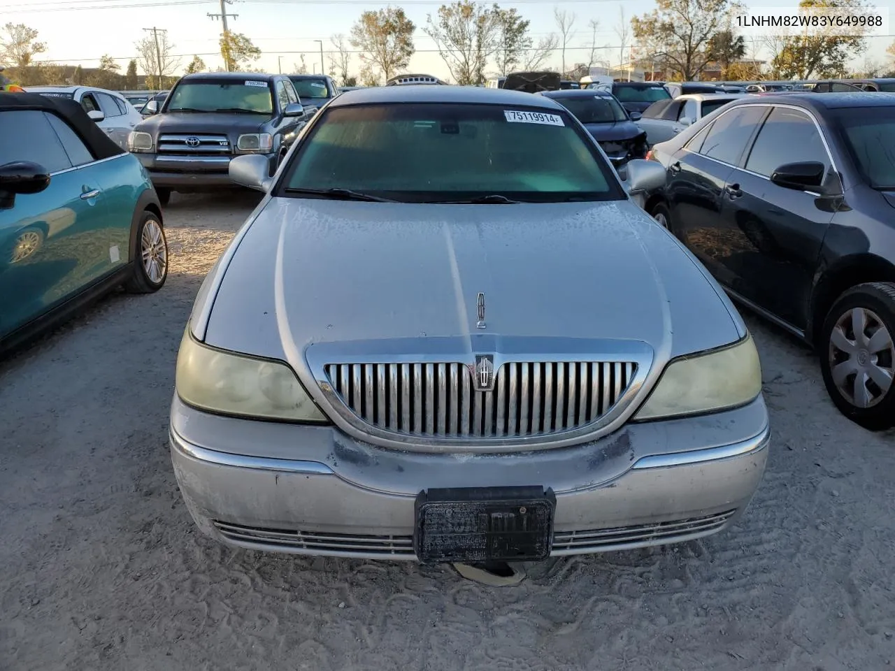 2003 Lincoln Town Car Signature VIN: 1LNHM82W83Y649988 Lot: 75119914