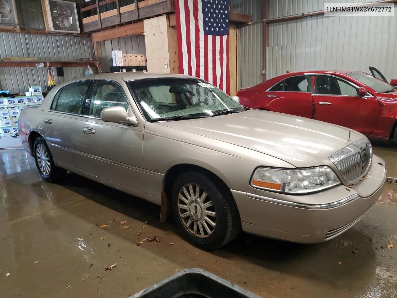 2003 Lincoln Town Car Executive VIN: 1LNHM81WX3Y672772 Lot: 76746414