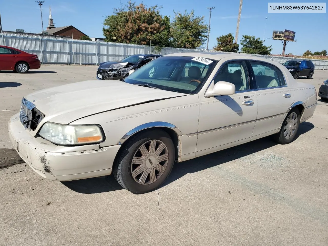 2003 Lincoln Town Car Cartier VIN: 1LNHM83W63Y642827 Lot: 78254154