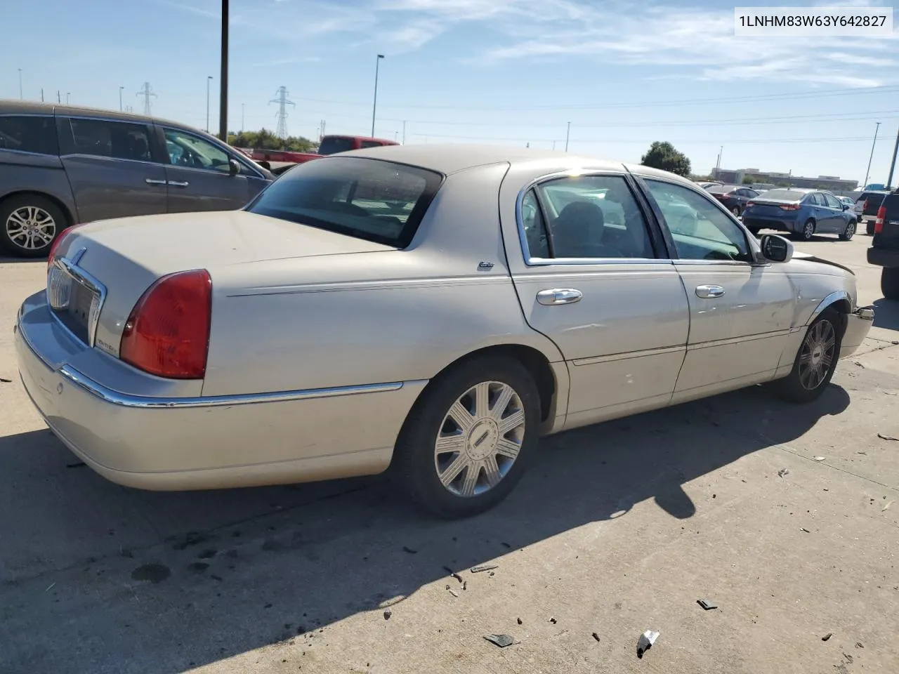 2003 Lincoln Town Car Cartier VIN: 1LNHM83W63Y642827 Lot: 78254154