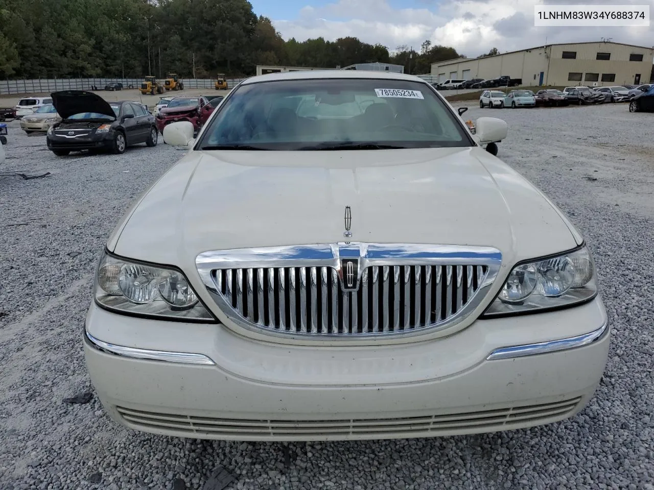 2004 Lincoln Town Car Ultimate VIN: 1LNHM83W34Y688374 Lot: 78505234