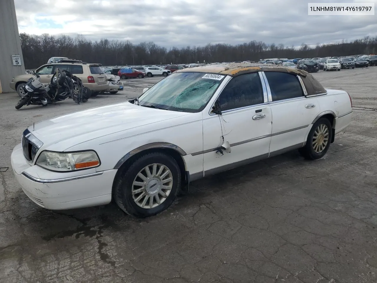 2004 Lincoln Town Car Executive VIN: 1LNHM81W14Y619797 Lot: 80260604