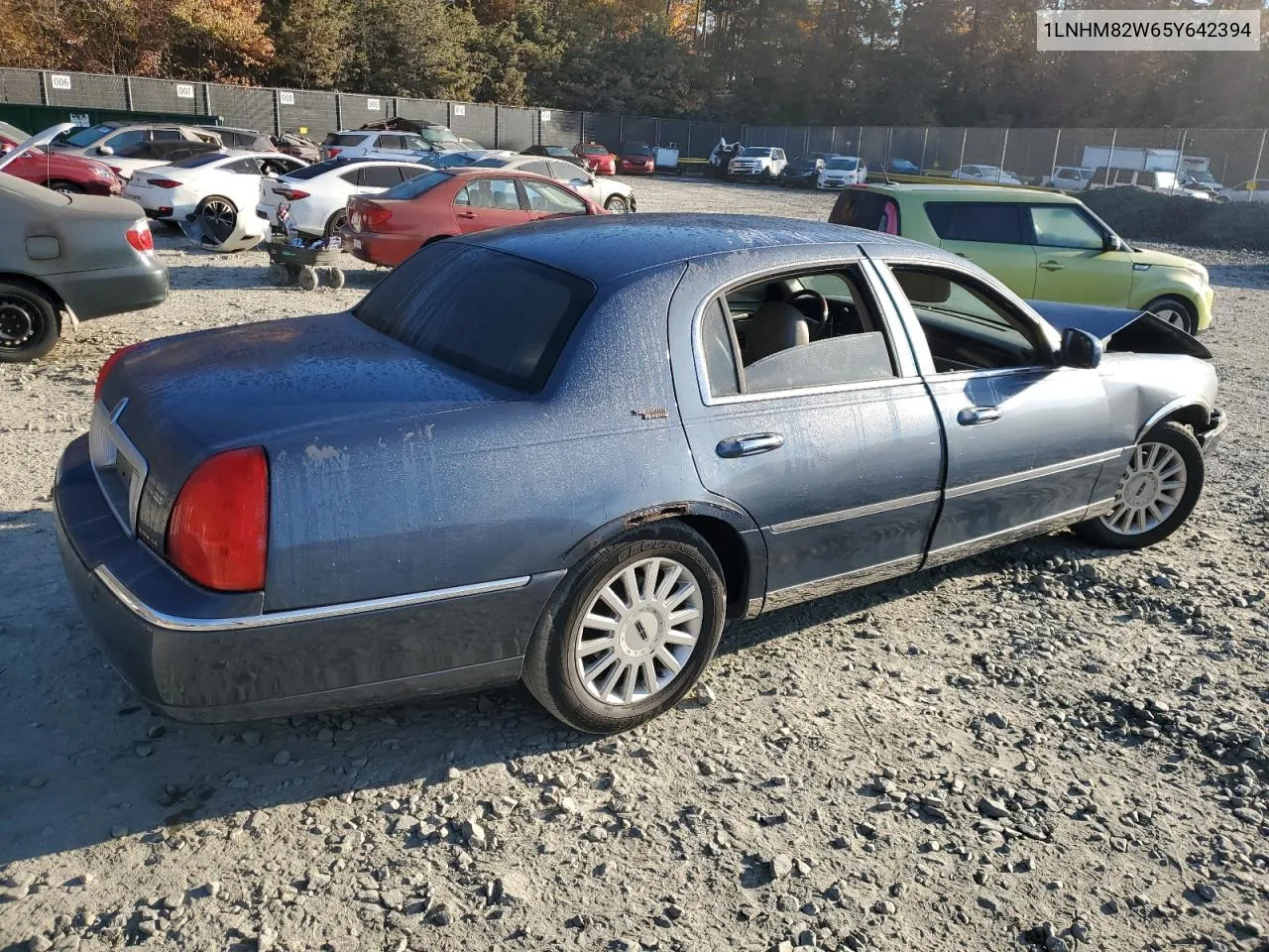 2005 Lincoln Town Car Signature Limited VIN: 1LNHM82W65Y642394 Lot: 78156844