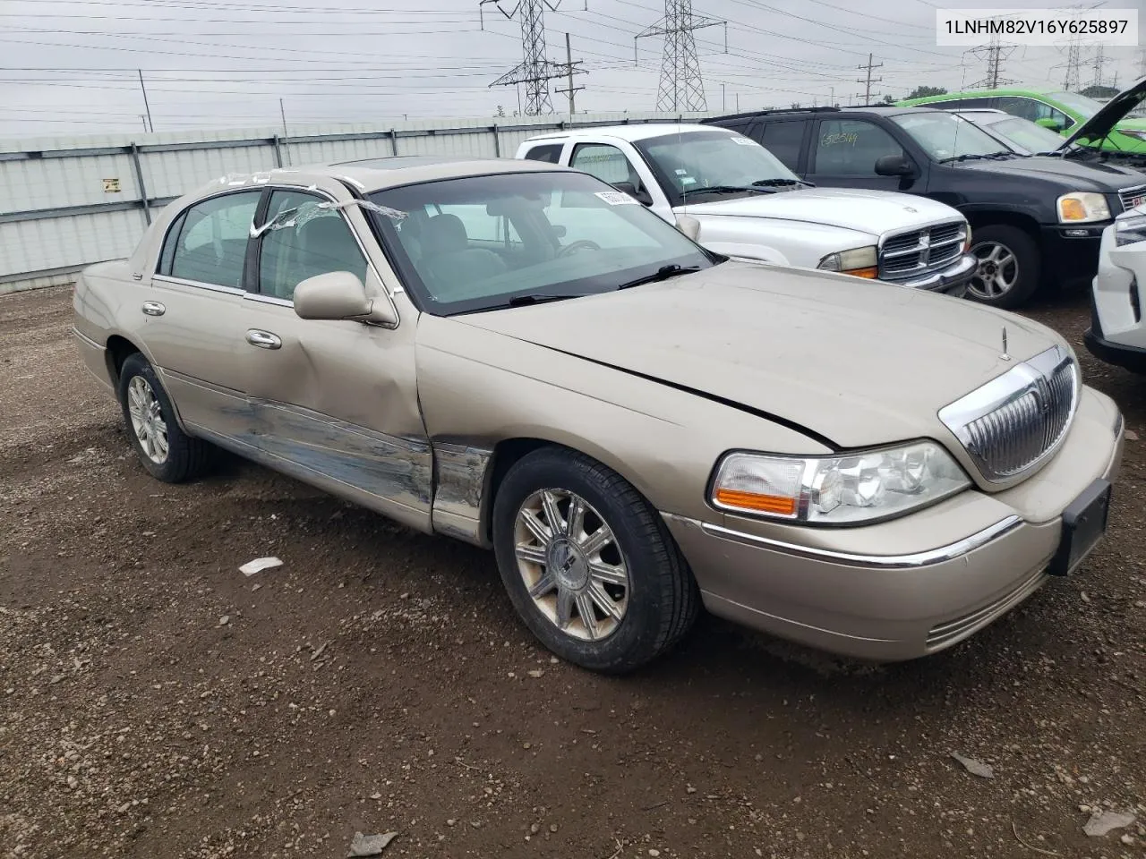 1LNHM82V16Y625897 2006 Lincoln Town Car Signature Limited