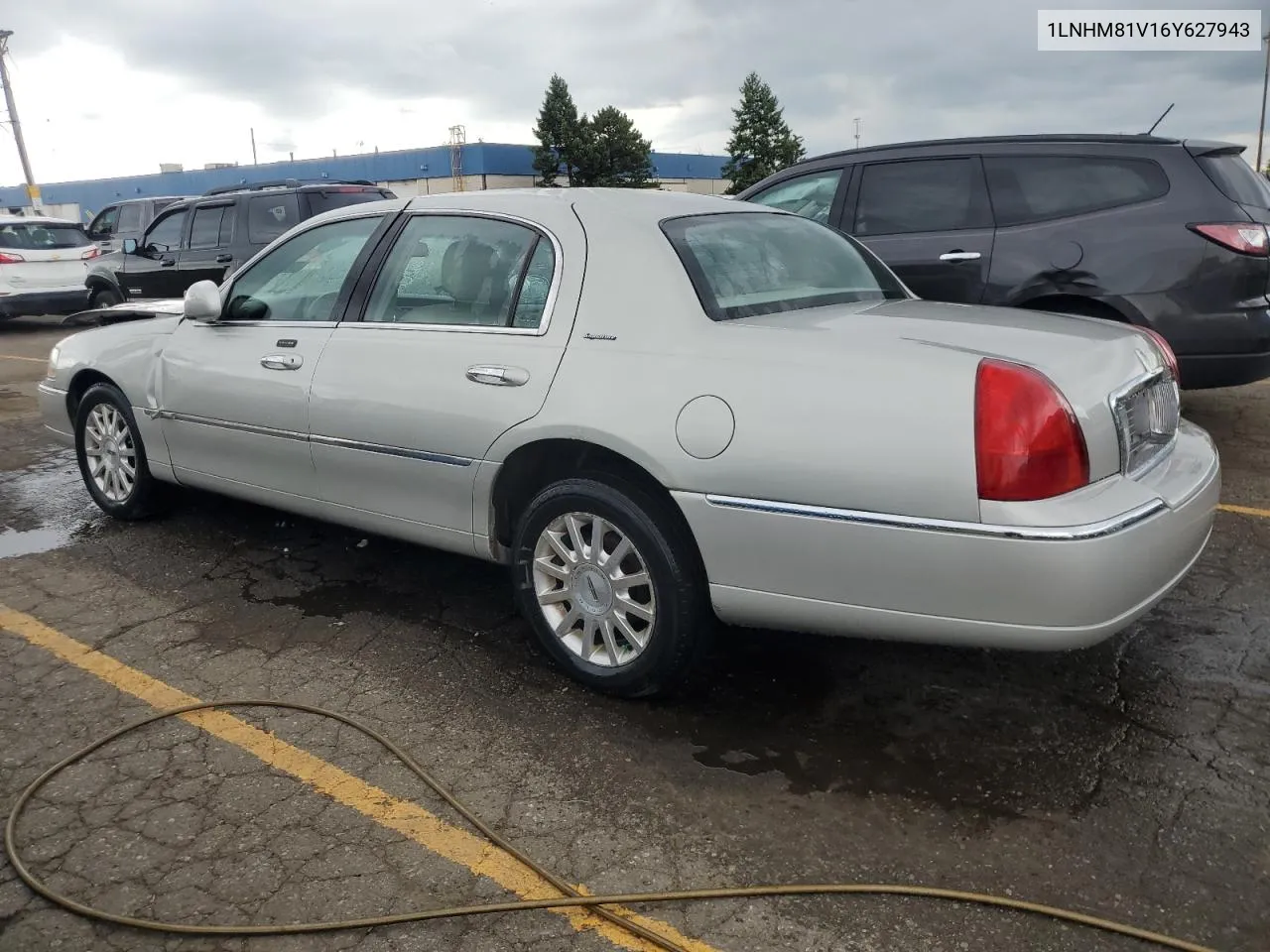 2006 Lincoln Town Car Signature VIN: 1LNHM81V16Y627943 Lot: 70006704