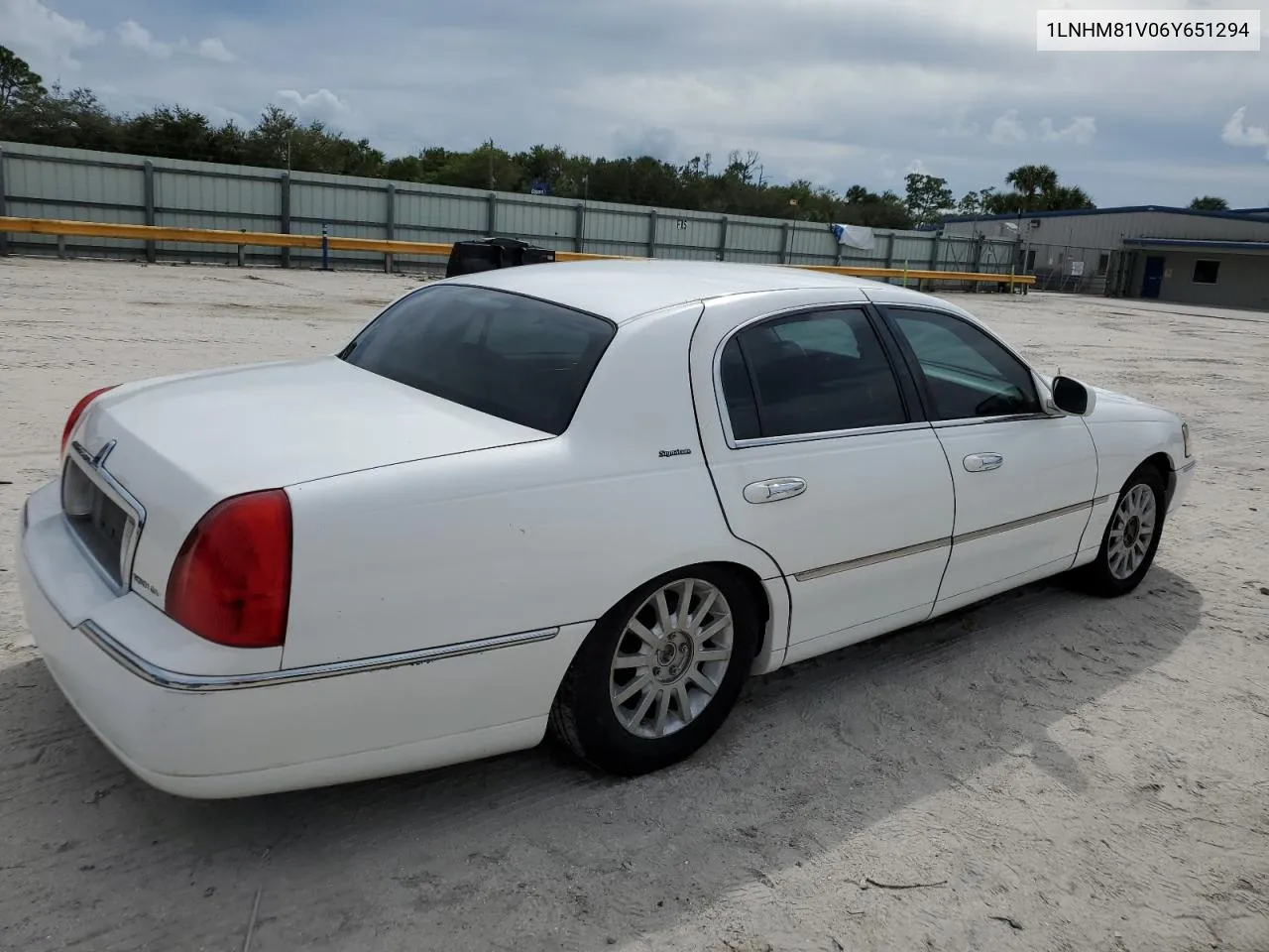 2006 Lincoln Town Car Signature VIN: 1LNHM81V06Y651294 Lot: 78050754