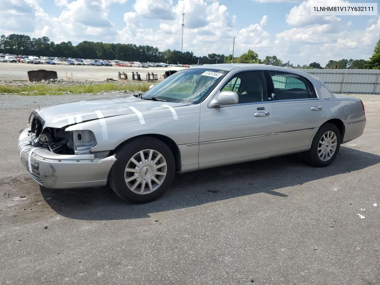 2007 Lincoln Town Car Signature VIN: 1LNHM81V17Y632111 Lot: 67457564