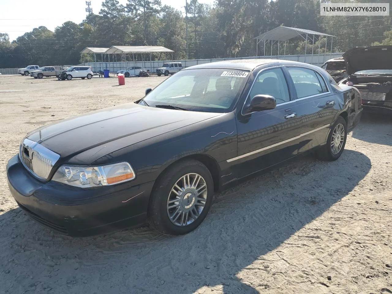 2007 Lincoln Town Car Signature Limited VIN: 1LNHM82VX7Y628010 Lot: 77339804