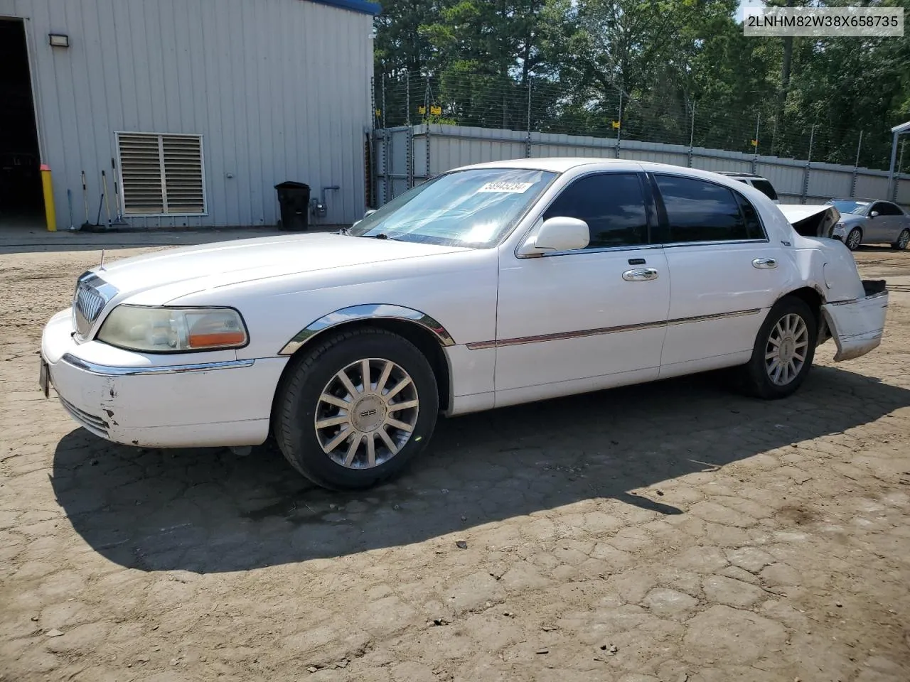 2LNHM82W38X658735 2008 Lincoln Town Car Signature Limited