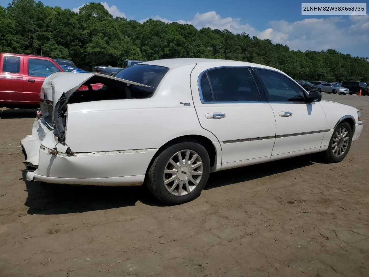 2008 Lincoln Town Car Signature Limited VIN: 2LNHM82W38X658735 Lot: 58945234