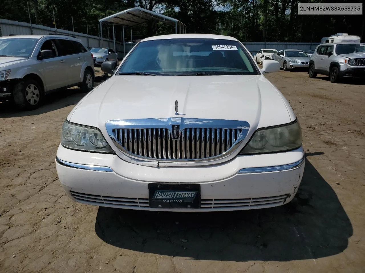 2008 Lincoln Town Car Signature Limited VIN: 2LNHM82W38X658735 Lot: 58945234