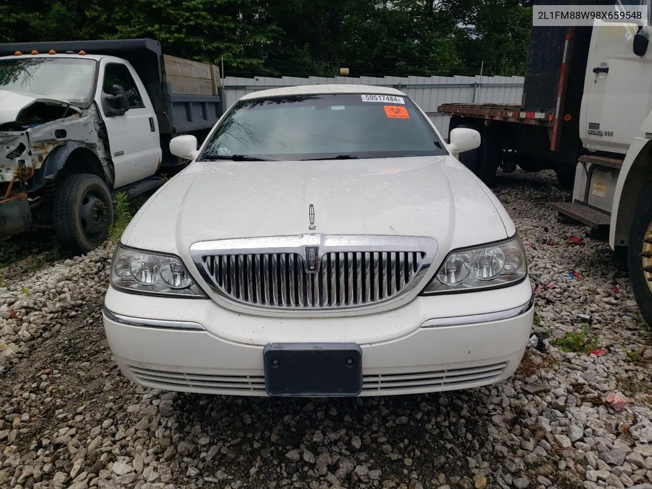 2008 Lincoln Town Car Executive VIN: 2L1FM88W98X659548 Lot: 59517484