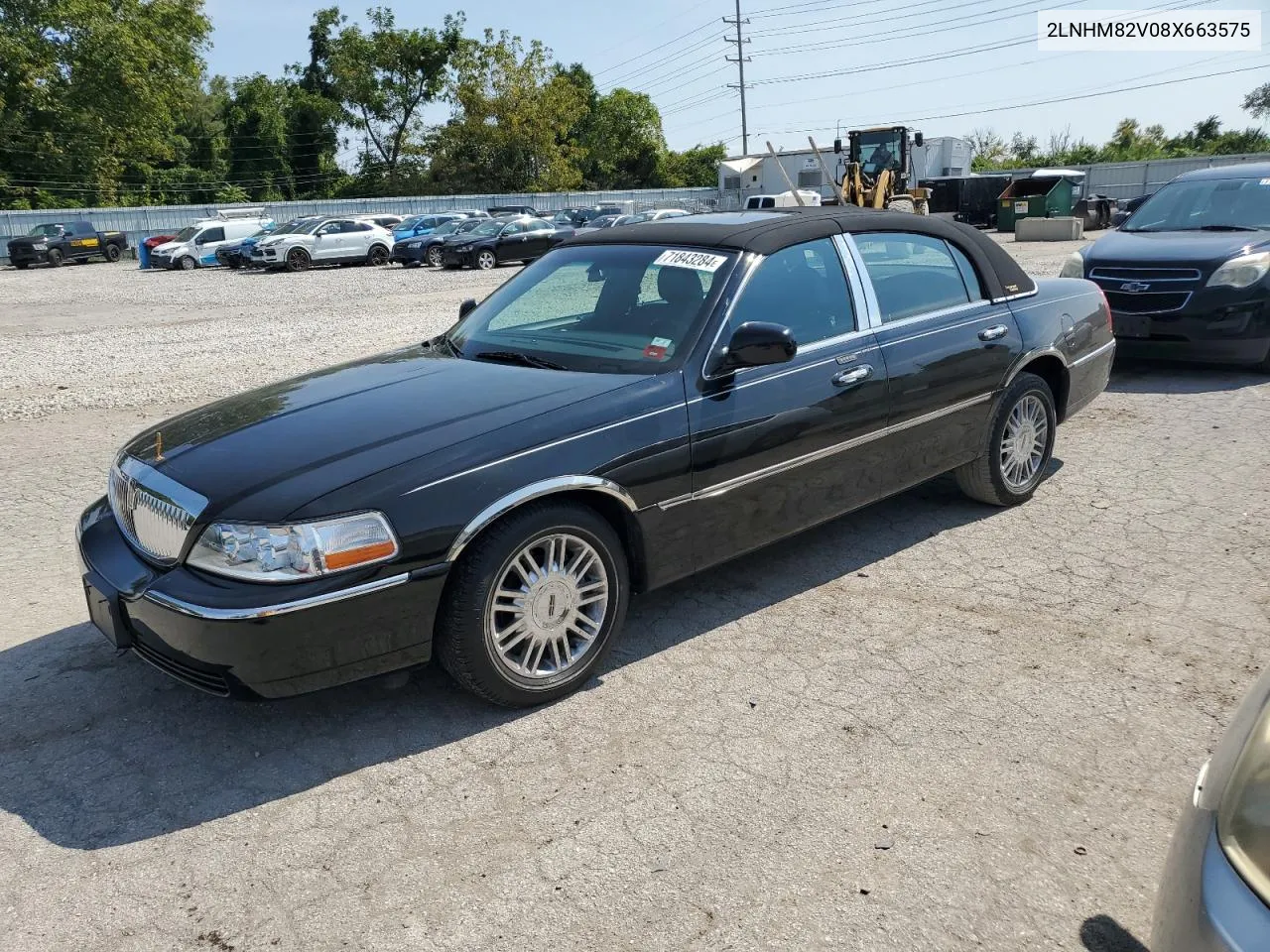 2008 Lincoln Town Car Signature Limited VIN: 2LNHM82V08X663575 Lot: 71843284