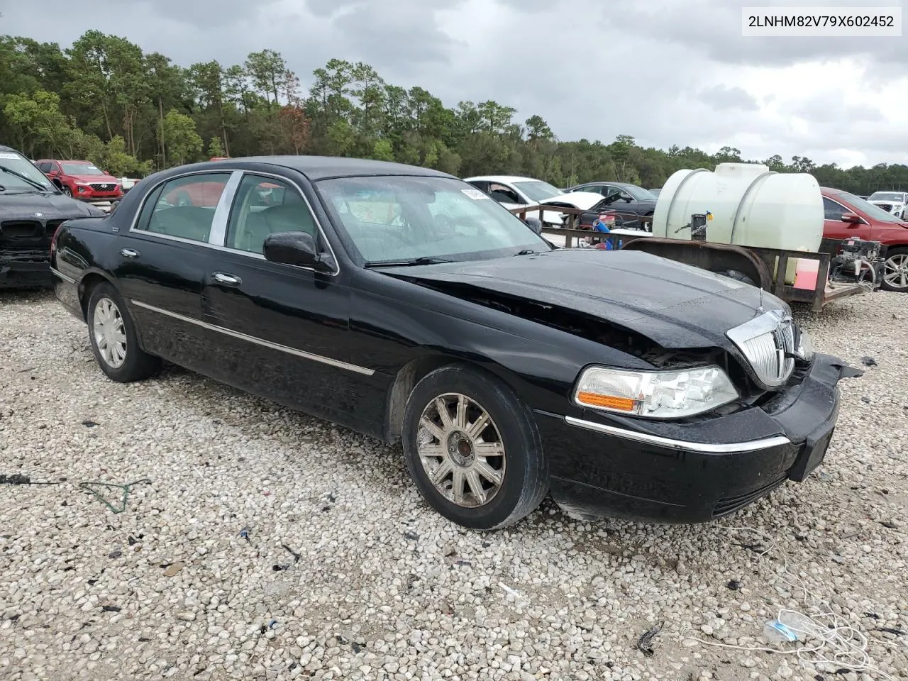 2009 Lincoln Town Car Signature Limited VIN: 2LNHM82V79X602452 Lot: 78849934