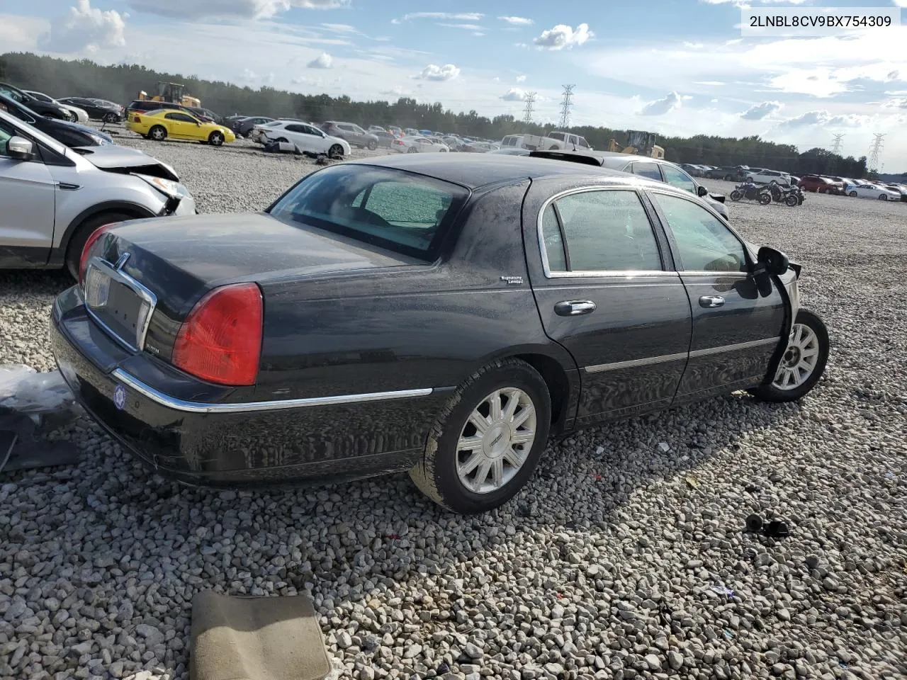 2011 Lincoln Town Car Signature Limited VIN: 2LNBL8CV9BX754309 Lot: 69635504