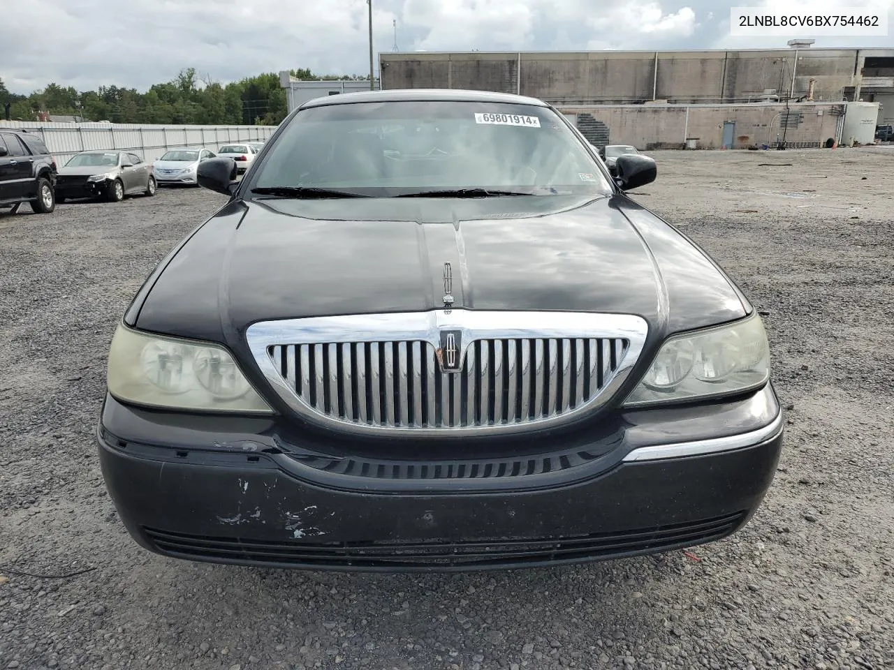 2011 Lincoln Town Car Signature Limited VIN: 2LNBL8CV6BX754462 Lot: 69801914