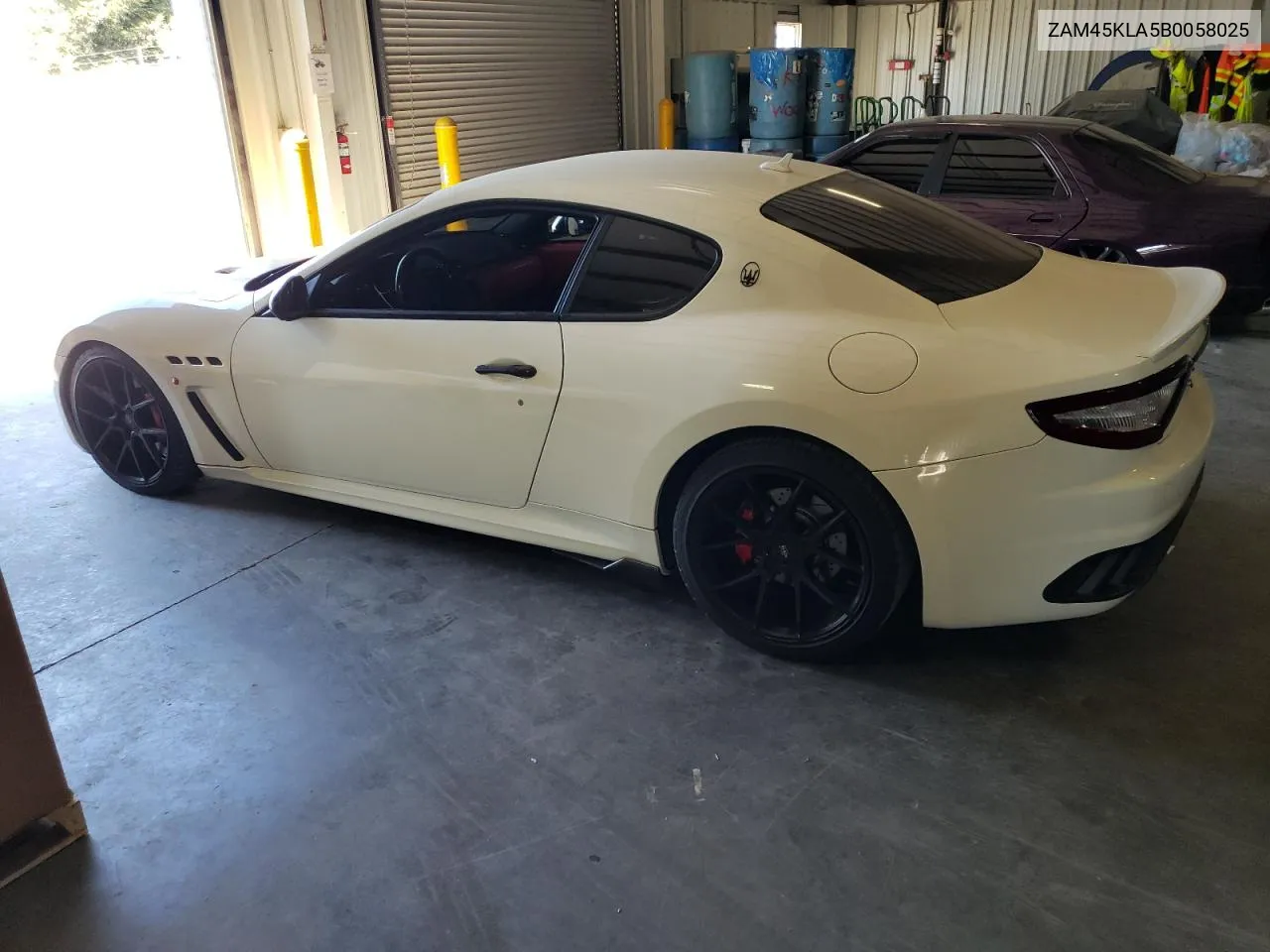 2011 Maserati Granturismo S VIN: ZAM45KLA5B0058025 Lot: 70728444