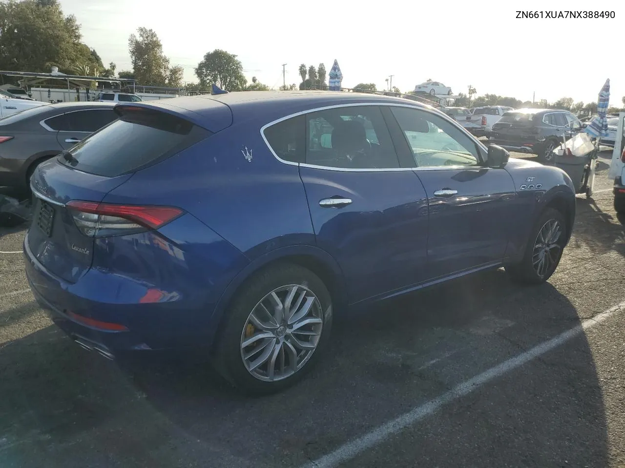 2022 Maserati Levante Base VIN: ZN661XUA7NX388490 Lot: 79674684