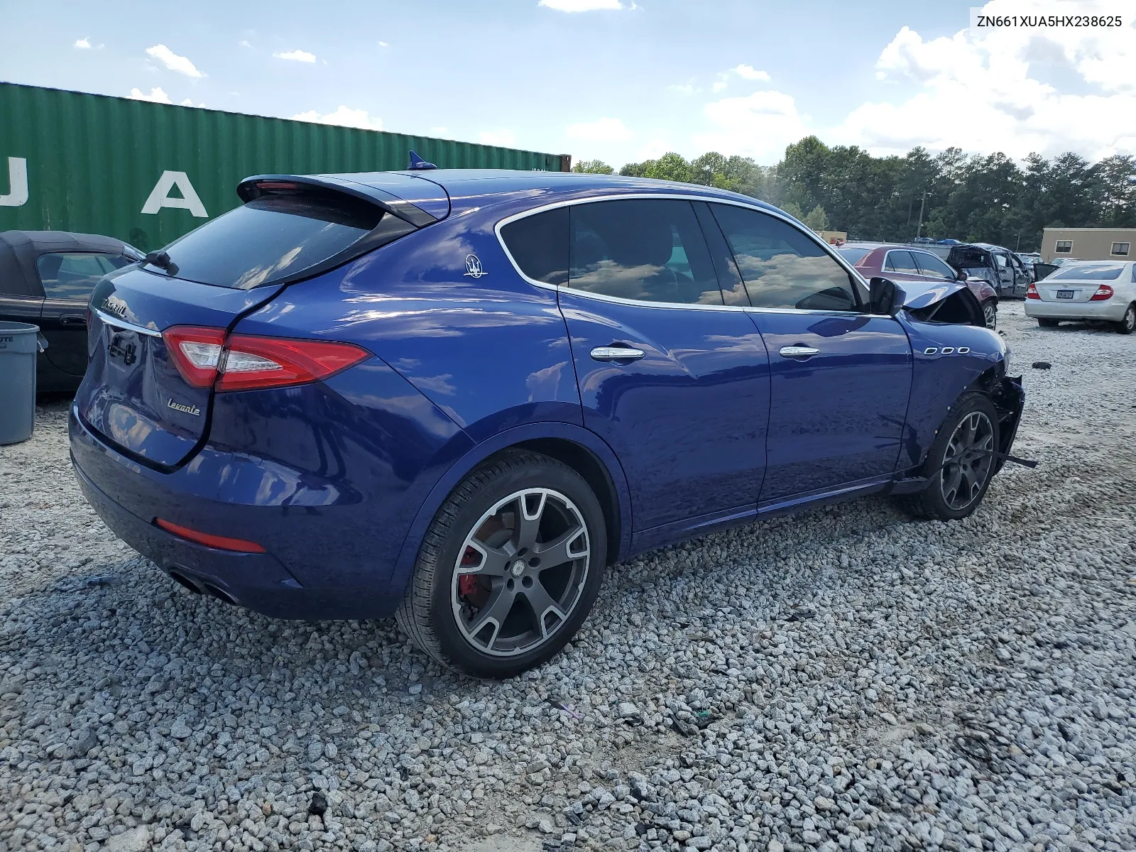 ZN661XUA5HX238625 2017 Maserati Levante