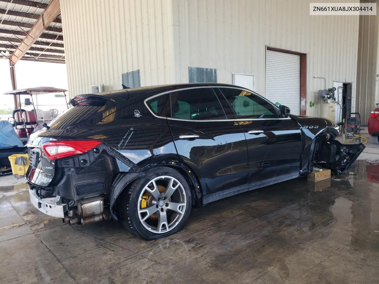 ZN661XUA8JX304414 2018 Maserati Levante