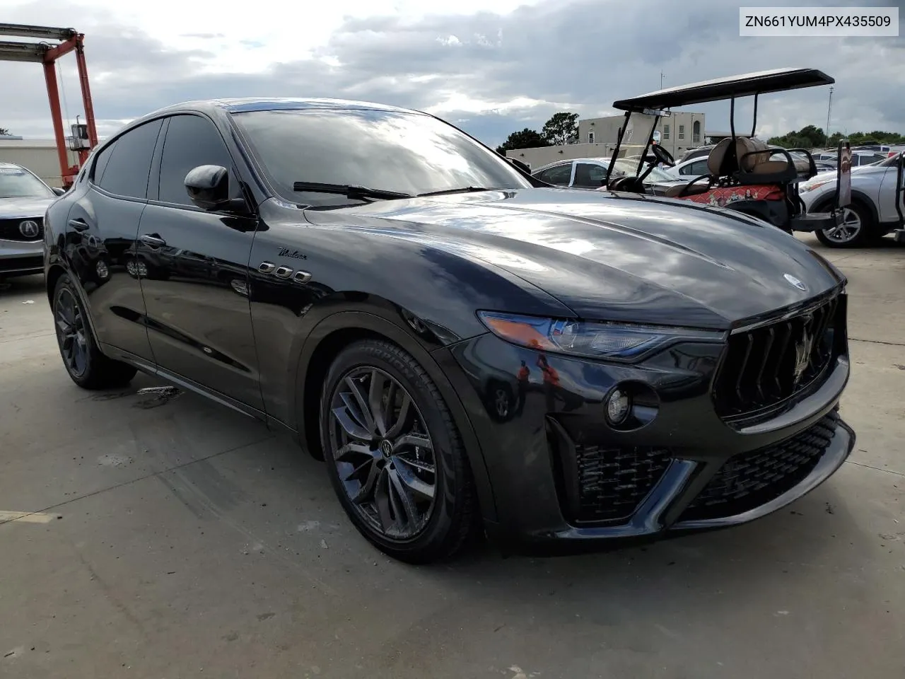 ZN661YUM4PX435509 2023 Maserati Levante Modena