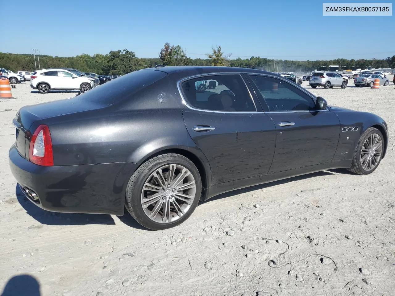 ZAM39FKAXB0057185 2011 Maserati Quattroporte