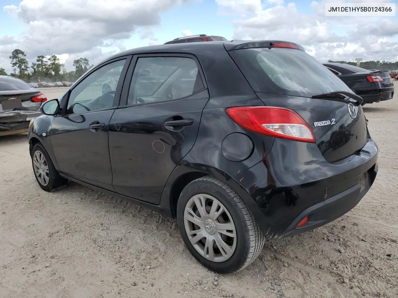 2011 Mazda Mazda2 VIN: JM1DE1HY5B0124366 Lot: 68470974