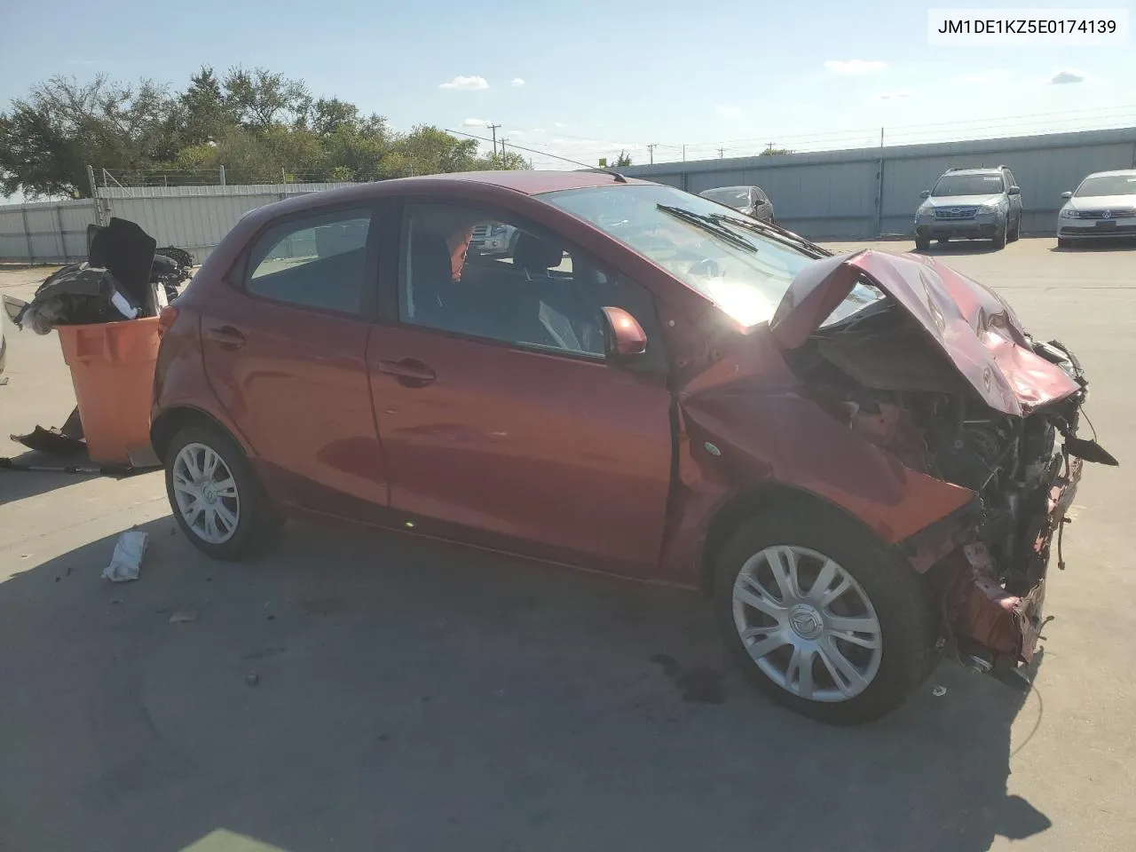 JM1DE1KZ5E0174139 2014 Mazda Mazda2 Sport