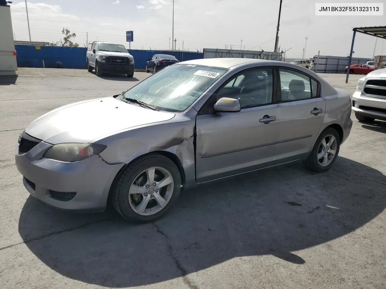 2005 Mazda 3 I VIN: JM1BK32F551323113 Lot: 75477494