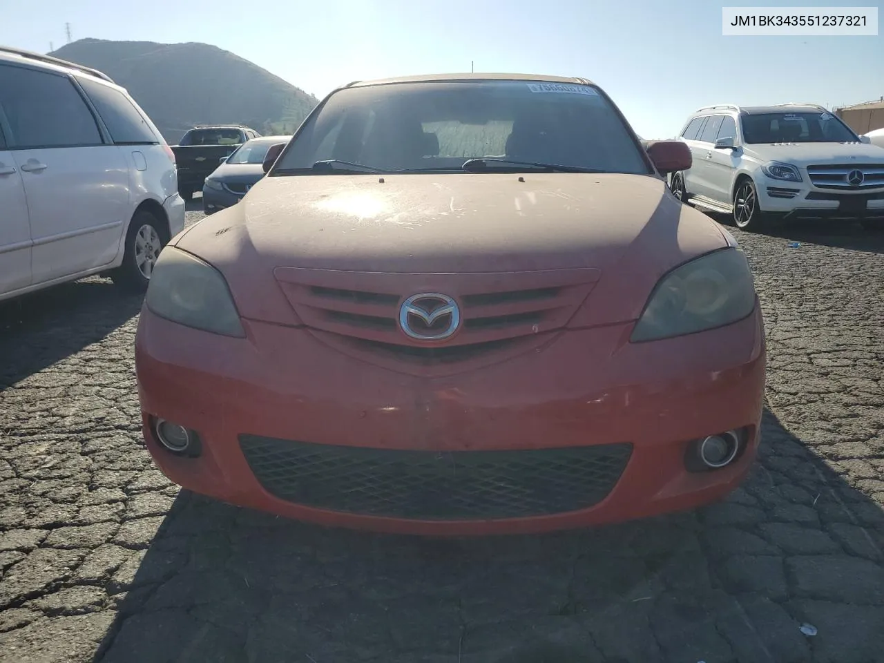 2005 Mazda 3 Hatchback VIN: JM1BK343551237321 Lot: 75660874