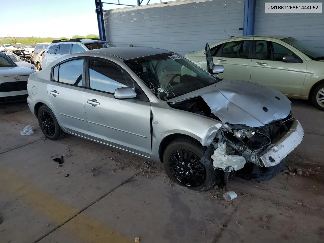 JM1BK12F861444062 2006 Mazda 3 I