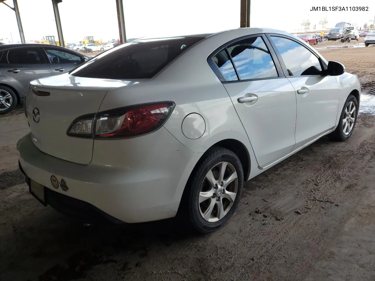 JM1BL1SF3A1103982 2010 Mazda 3 I