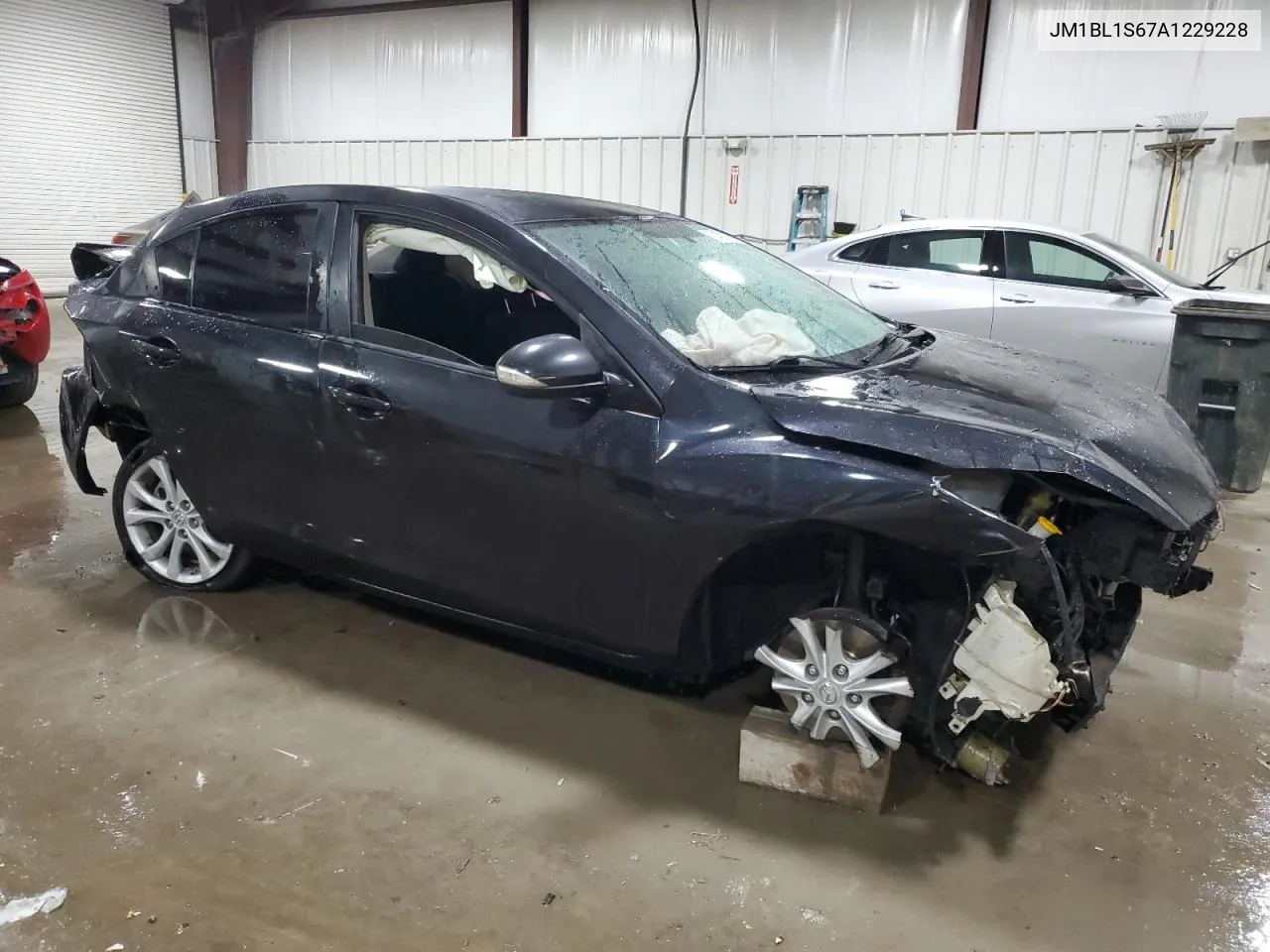 2010 Mazda 3 S VIN: JM1BL1S67A1229228 Lot: 79420134