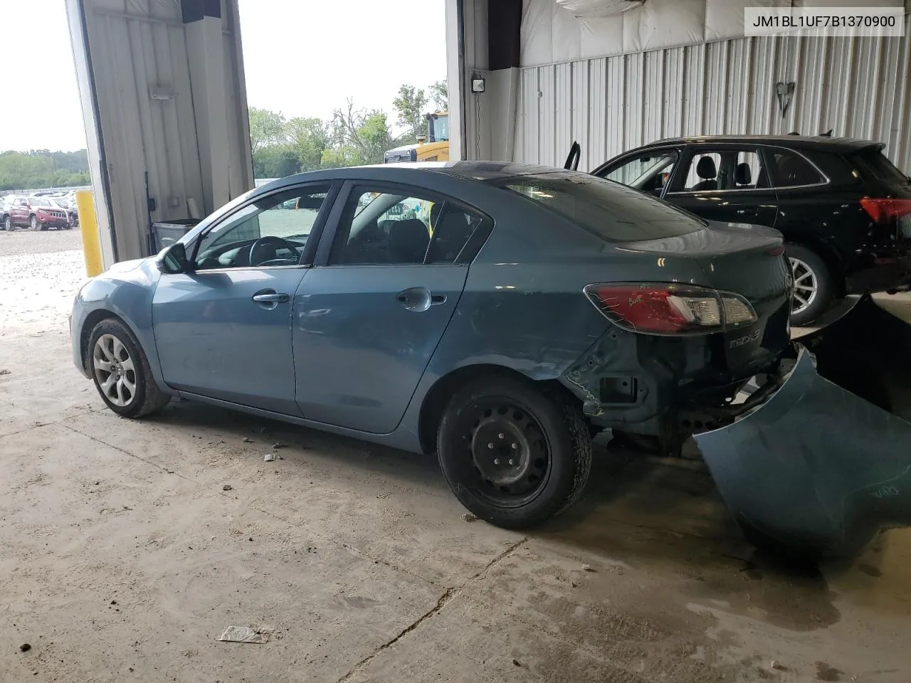 JM1BL1UF7B1370900 2011 Mazda 3 I