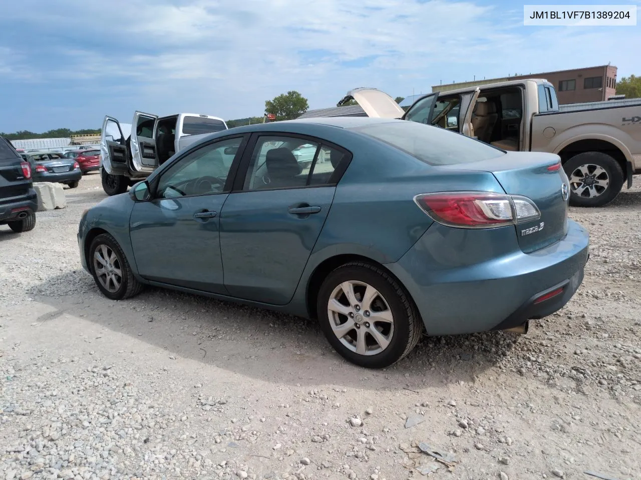 JM1BL1VF7B1389204 2011 Mazda 3 I