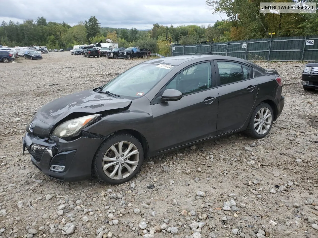 JM1BL1W66B1366320 2011 Mazda 3 S