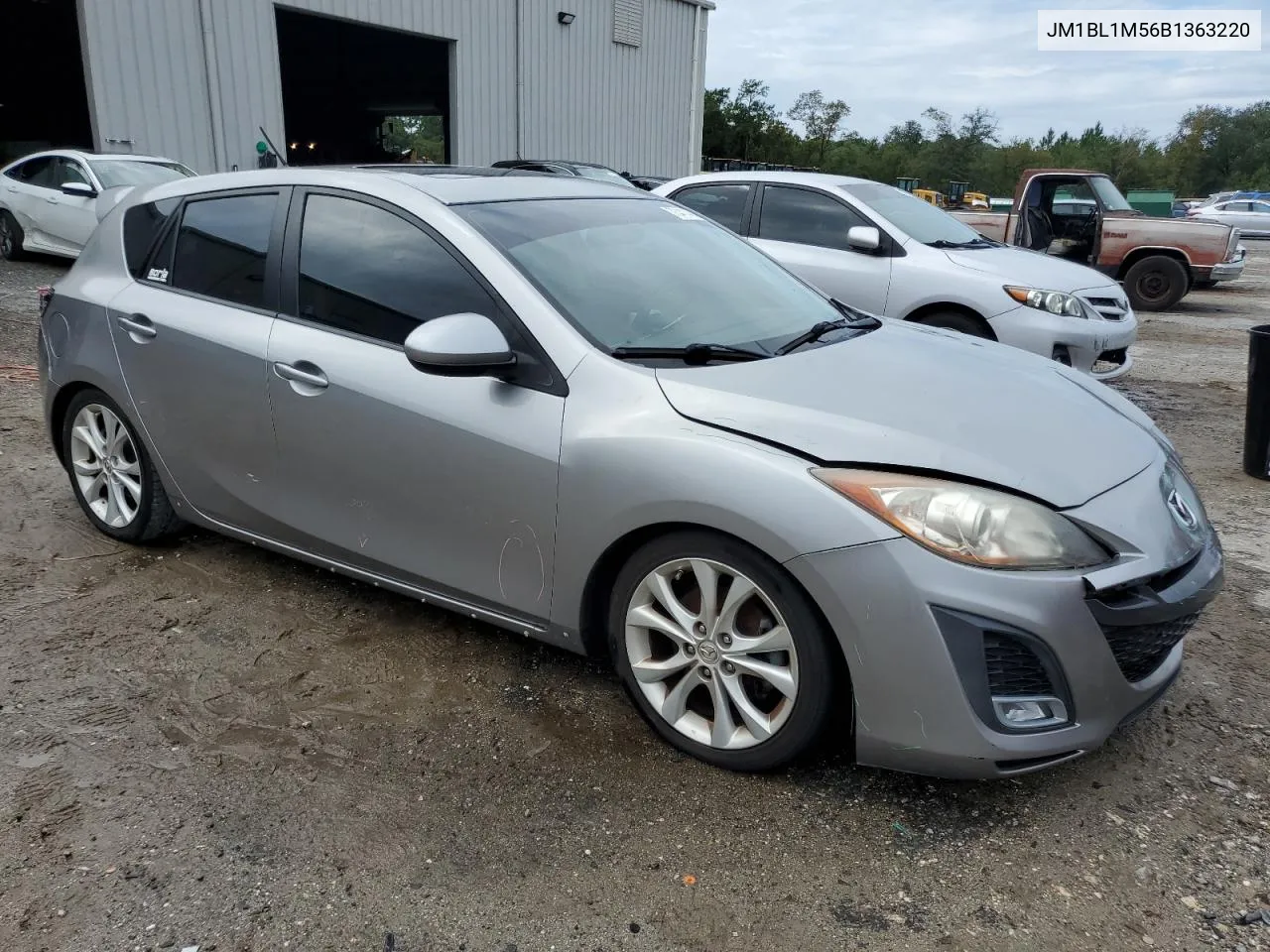 2011 Mazda 3 S VIN: JM1BL1M56B1363220 Lot: 73411404